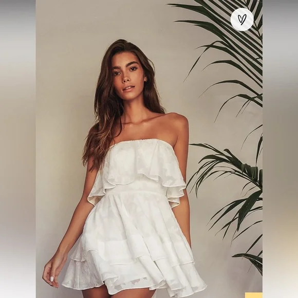 green emerald velvet dress White Eyelet Dress - Strapless Mini Dress main image 0